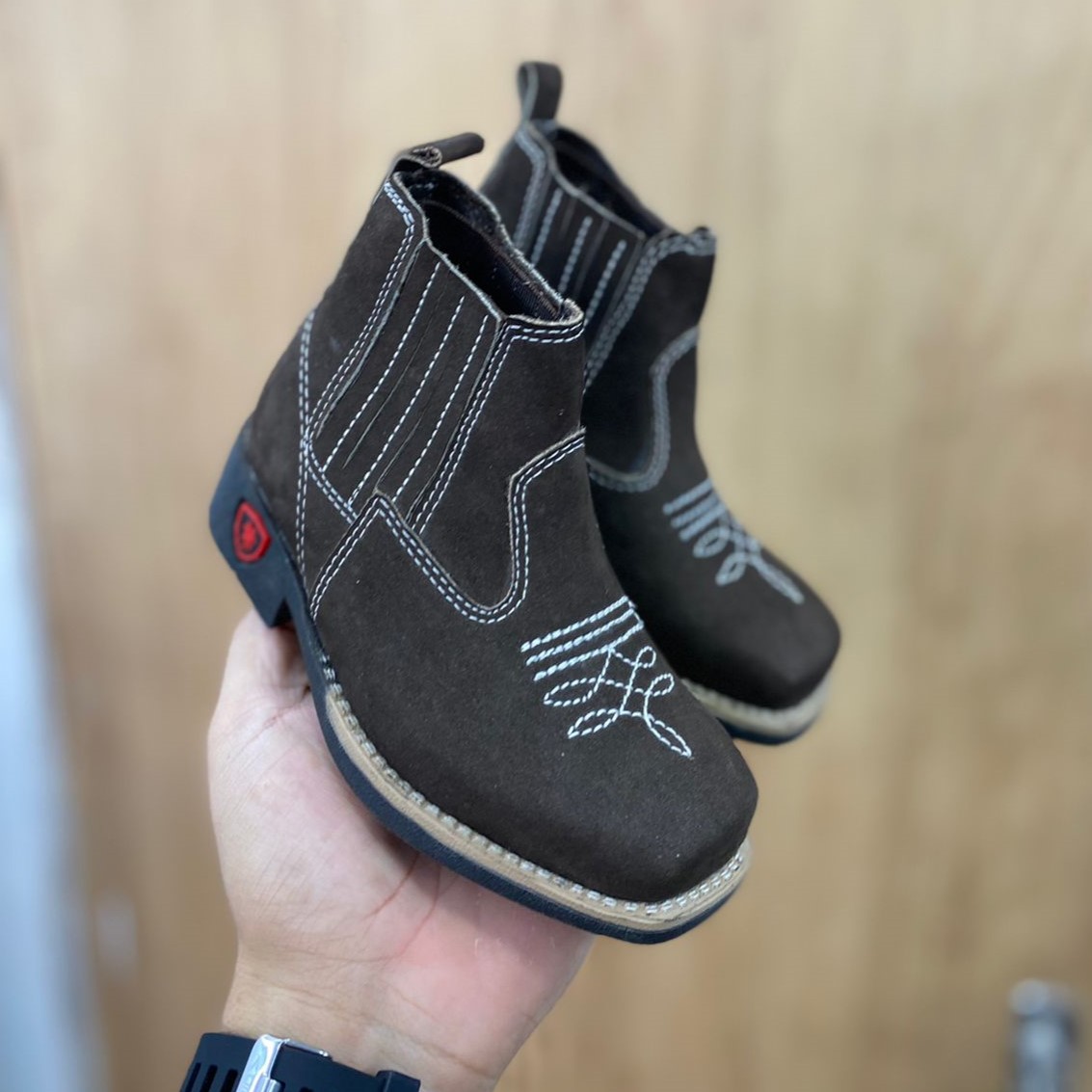 Bota Infantil Marrón Gamuzado